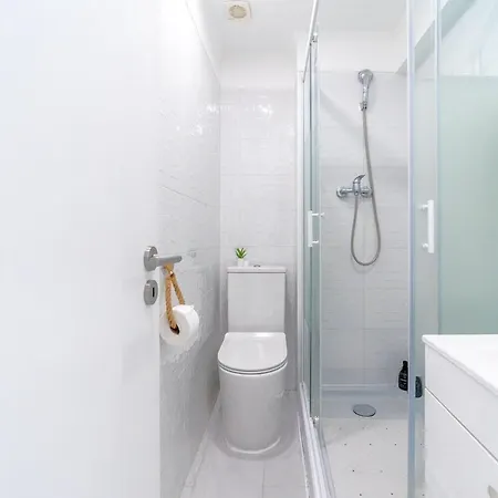 Apartamento Sea Breeze 2-bedroom 10m Walk To The